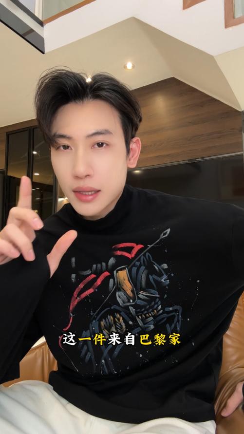 T4987SDSA男士秋冬新款痞帅男装泼墨手绘战马印花半高领长袖T恤百搭 商品图0