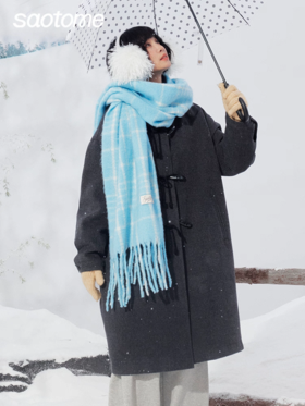 早乙女惠子saotome/STMWT141414/格纹拼接连帽蝴蝶结夹棉大衣