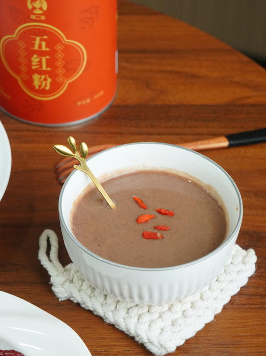 【五红粉】气血代餐 含红豆、红枣、红衣花生、红枸杞 0糖添加  圆苞车前子膳食纤维  口感细腻微甜 枣香浓郁 每天一碗脸色更红润 500克/罐可食用20天 商品图7