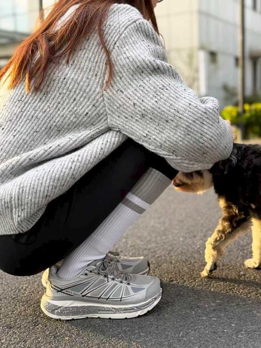 【跑步鞋中的法拉利❗️ ONKE 德国品牌】百元级宝藏！轻到起飞，跑步像踩弹簧，轻便透气运动鞋，防滑内增高设计，日常穿搭必备！ 商品图7