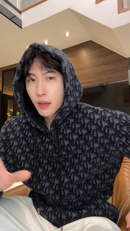 WY1271SDSA男士秋冬新款痞帅男装美式撞色满印字母抽绳连帽卫衣宽松百搭 商品图0