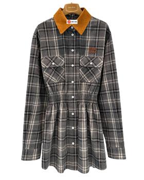 女款灯芯绒领格纹衬衣连衣裙hu017