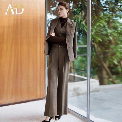 AD秋冬棕色羊毛西装套装女2025新款高级感毛呢外套时尚马甲三件套 商品图2