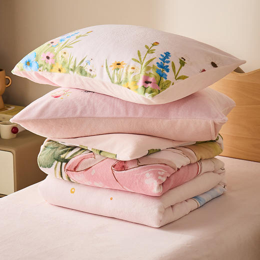 儿童专用秋冬加厚蓬嘟嘟牛奶绒保暖套件 商品图5