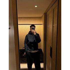 Team Yang-秋冬新款又轻又防水保暖加厚无负担连帽棉服WT9079