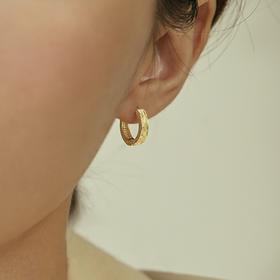 Oflye潮流饰品   简约高级感素圈耳环女新款车花精致耳扣时尚耳饰