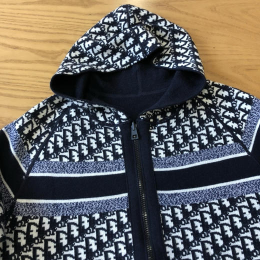 Dior重工双面针织衫！ 灰色 蓝色。自己备注号码颜色 商品图2