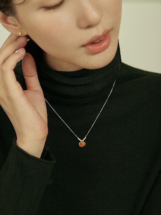 Oflye潮流饰品  S925银红玛瑙轻奢高级感项链新年新款设计感百搭项链 商品图2