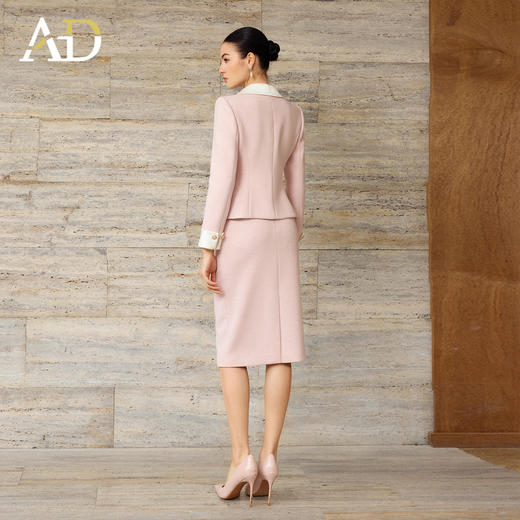 AD高级感粉色穿搭一整套女2025新款秋冬名媛小香风两件套羊毛半裙 商品图4