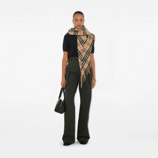 BURBERRY 巴宝莉 女士格纹羊毛羊绒混纺斗篷 格子 8113128 A2021 商品图3