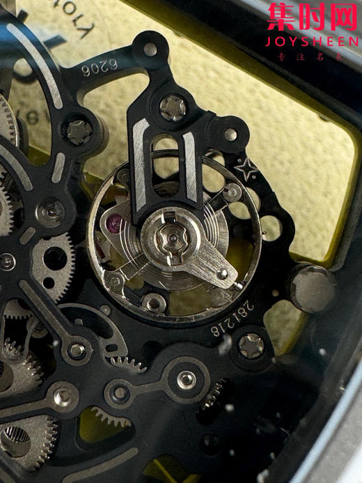 【贵重物品】只适合高端玩家 RF理查德米勒RM61 RM061男士系列"跑道"NTPT碳纤维壳/TZP陶瓷壳 男士腕表 商品图9