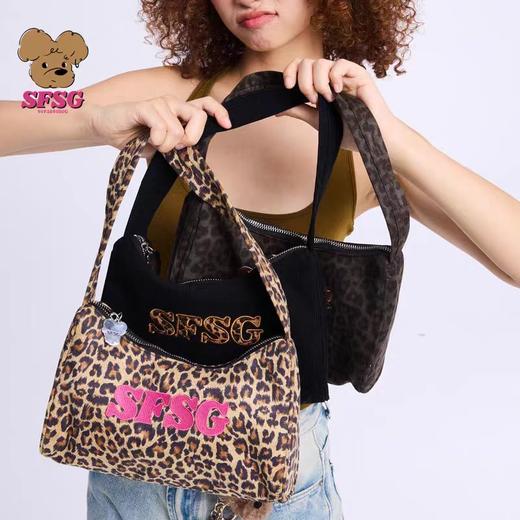 4楼Eubelle欧蓓 SFSG潦草小狗 秋季新款复古豹纹单肩包腋下包女 活动价：269元 商品图0