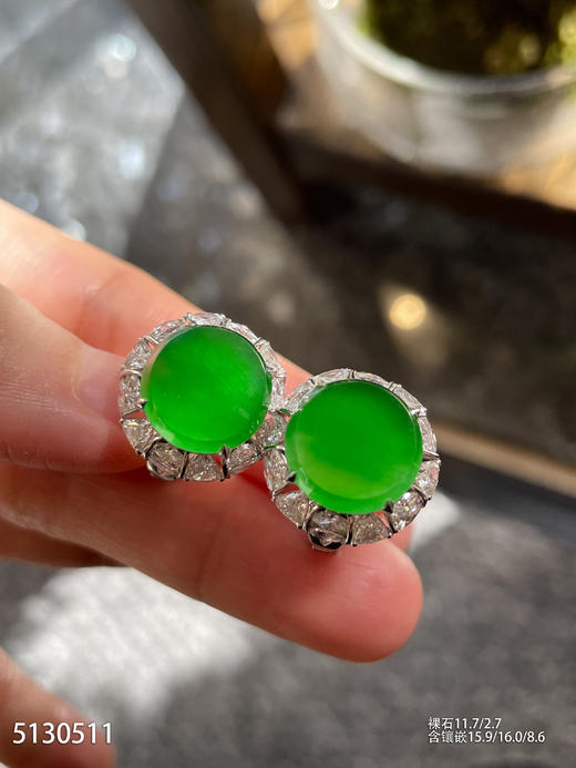 艳绿圆牌耳坠【5130511】具体价格微信咨询 商品图5