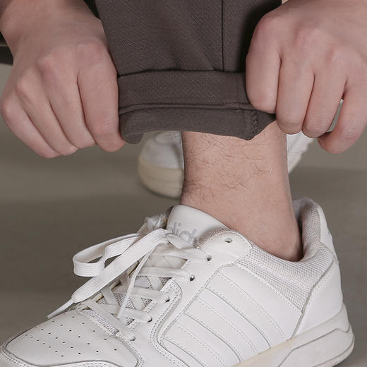 DRONKOO 2025 抽绳口袋结构斜纹暗格针织复合绒厚休闲长裤 商品图4