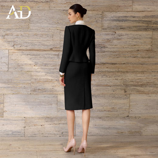 AD黑色圆领羊毛套装女修身显瘦名媛范小香风两件套2025新款外套 商品图4