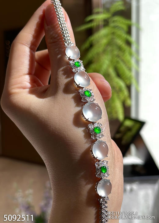 5092511，蛋面手链。具体价格微信咨询 商品图3