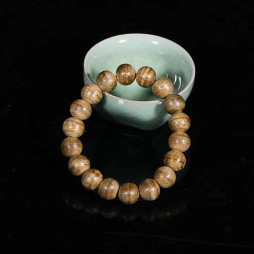 AN11.11-006-3 加里曼丹手串   7g多 12.2mm 18颗   8串 商品图0