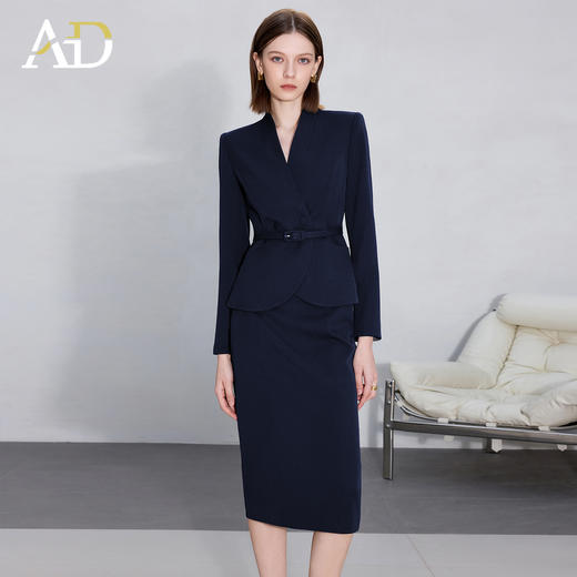 AD气质时尚V领西装套装女2025新款收腰显瘦职业装气质通勤工作服 商品图1
