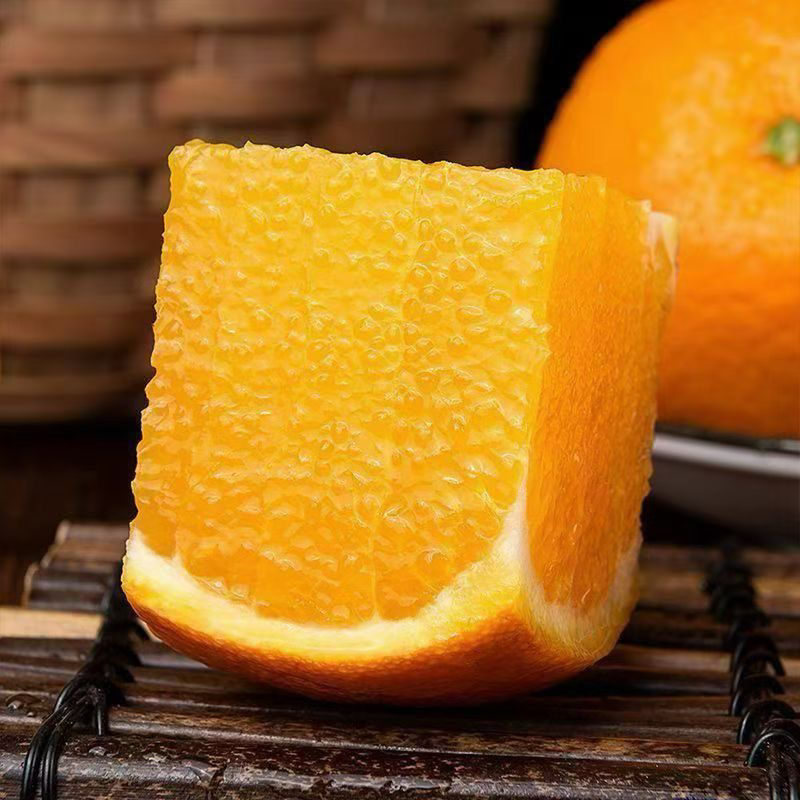 【赣南脐橙纯甜橙】同款随机发， 基本无酸 橙香很浓❗汁水嘎嘎多💦天然果汁饮料 富含维C