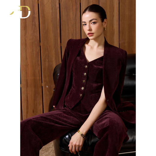 AD老钱风西装三件套女2025秋冬加厚灯芯绒马甲套装红色显瘦阔腿裤 商品图3
