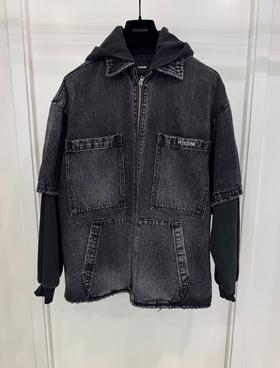 中性款拼接连帽牛仔外套