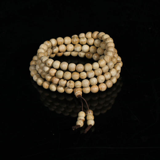 AN11.11-009-3 东马老料 13g多 7.3mm 108颗  2串 商品图0