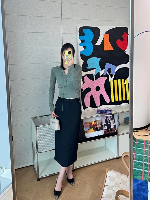 芬迪 26年早春新品 POLO领弹力打底衫 (KX*MM) 商品图6