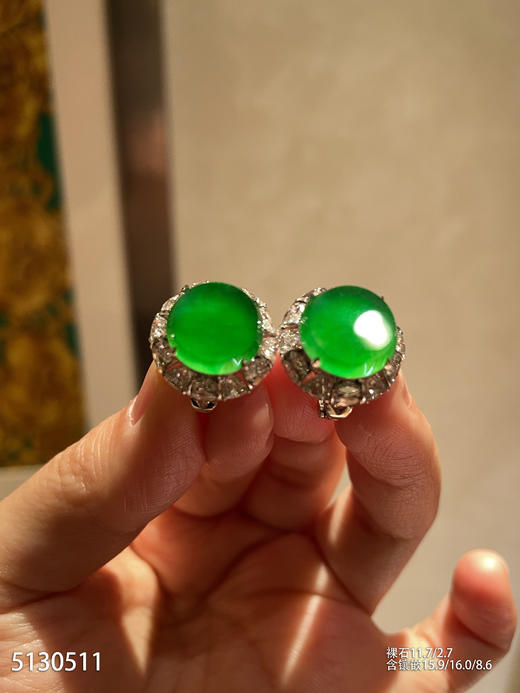 艳绿圆牌耳坠【5130511】具体价格微信咨询 商品图2