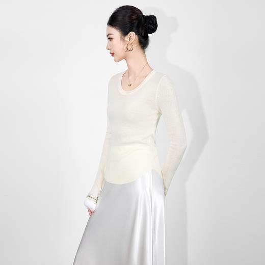 「高货wl」全新升级【铂金会员183/天猫239/差价56】(03312)洛诗琳羊毛混纺袖口拼接兔毛针织衫2025冬季新款U领上衣女 商品图1