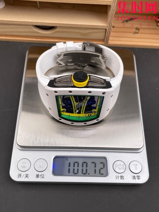 【贵重物品】只适合高端玩家 RF理查德米勒RM61 RM061男士系列"跑道"NTPT碳纤维壳/TZP陶瓷壳 男士腕表 商品图13