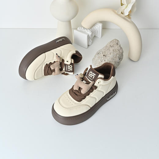 经典鲨2025年冬季专柜新品轻便腊肠狗加绒舒适休闲鞋棉鞋女KW142-558201 商品图3