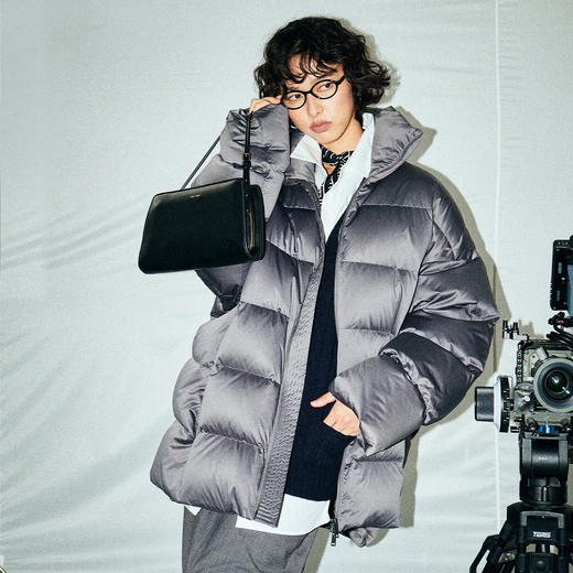 棉仓3671015001-【鹅王】进口匈牙利95白鹅绒羽绒服宽松立领男女同款 商品图1