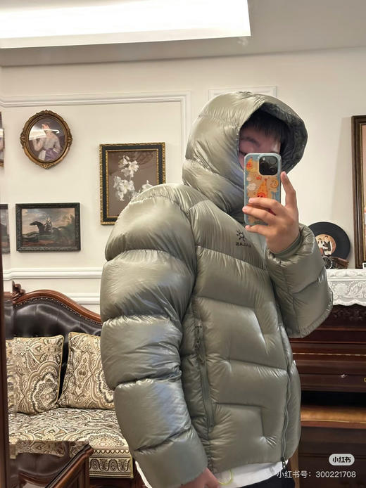推荐自留！无敌的存在！随便出入专柜！只有220件断码！！越南回货！！官网同步在售4000十，无惧严寒凯乐石5000GT雪山羽绒服   铠甲羽绒服 商品图4