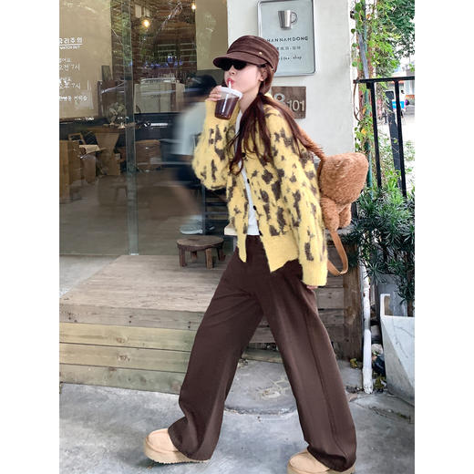 <曾小咸推荐> 现货秒杀！微信超特价！黄色翻领毛衣外套 日常209.99 立减80 秒杀129.99！ 商品图2