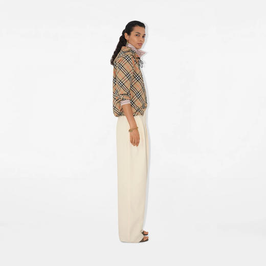BURBERRY 巴宝莉 女士马术骑士徽标贴片格纹连帽外套 格子 8110301 B9368 商品图3