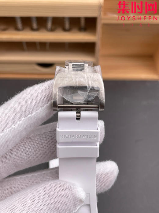 【贵重物品】只适合高端玩家 RF理查德米勒RM55 新款RM055碳纤维系列 男士腕表 商品图6
