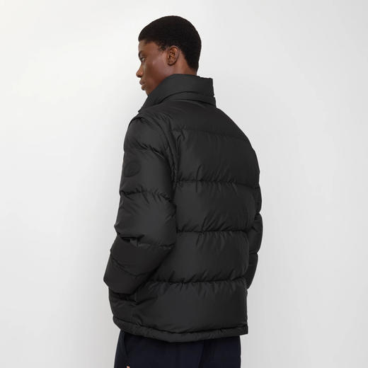 BURBERRY 巴宝莉 男士马术骑士徽标贴片可拆式衣袖羽绒服 黑色 8112660 A1189 商品图3