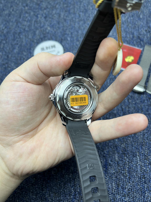 新力作•匠心传承 新款欧米茄 ER海马300米系列 海马007 詹姆斯邦德同款 男士腕表 商品图6