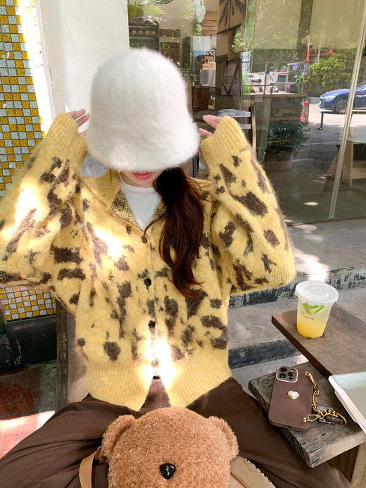 <曾小咸推荐> 现货秒杀！微信超特价！黄色翻领毛衣外套 日常209.99 立减80 秒杀129.99！ 商品图9