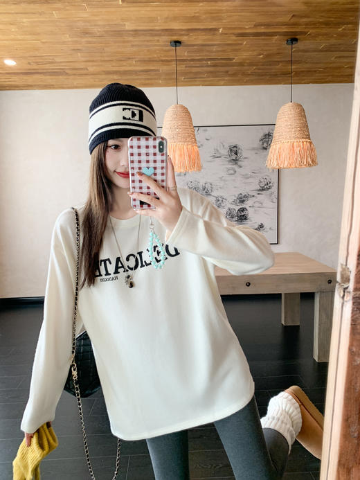 【149元任选2件】现货！米白色印花打底t恤内搭单穿长袖 商品图5