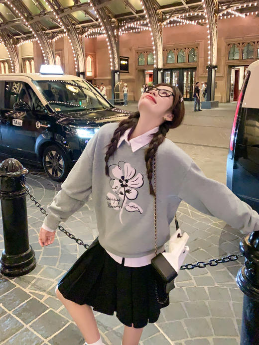 【179元任选2件】现货！灰色圆领无帽卫衣 商品图5