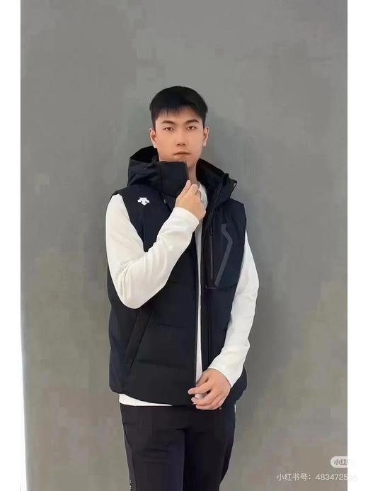 迪桑特短款保暖防水羽绒马甲男士连帽羽绒马甲 商品图0