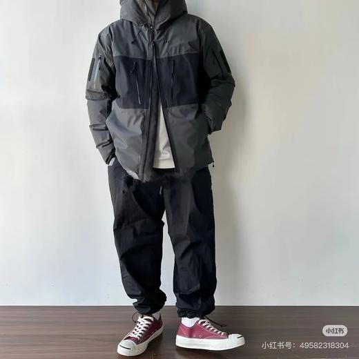 袅家 跃冬揽石系列高端拼色羽绒服滑雪服 商品图6