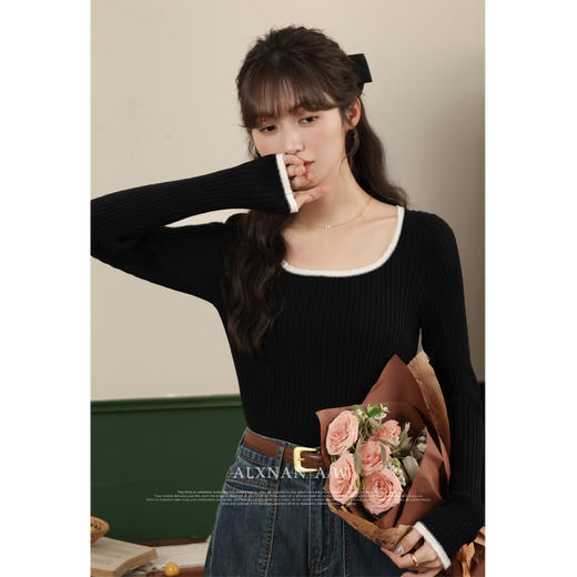 鹿向南「冬日暖阳」撞色方领打底针织衫女秋新款法式修身长袖T恤 商品图1