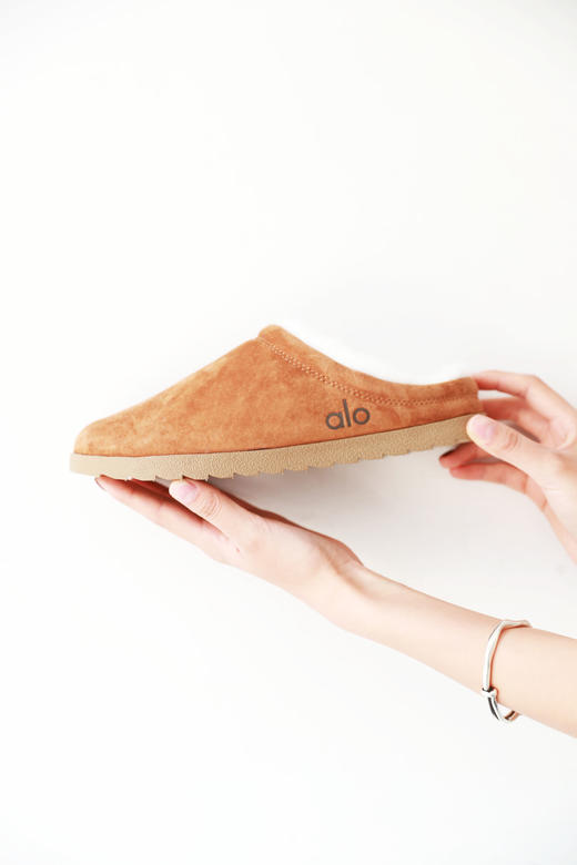 跟大长腿是绝配呢，勃肯半拖雪地靴。皮毛一体软底毛毛鞋C111658 商品图4