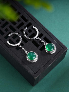 子佩集S925银【上林春令】耳钉【BF457】纯银绿玉髓月牙圆环2503