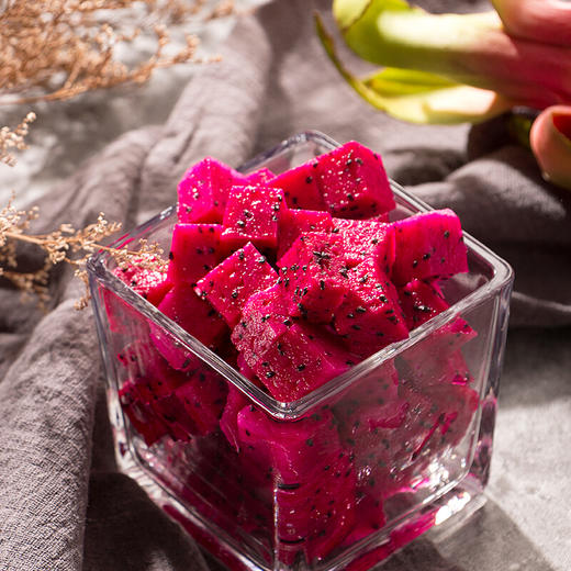 【会员18.5/颗】越南进口红心火龙果 特级大果 商品图1