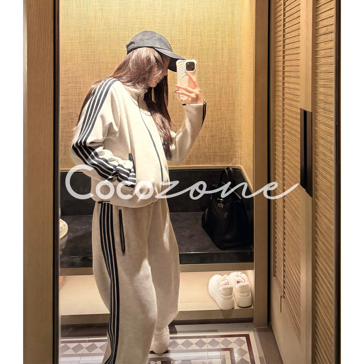 COCO ZONE 刘 一一“懒人外套”立领三条纹侧边抽绳外套CD2A2948