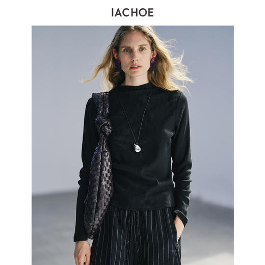 棉仓3661501012-半高领坑条打底衫女 25秋冬紫色修身长袖T恤内搭 商品图2