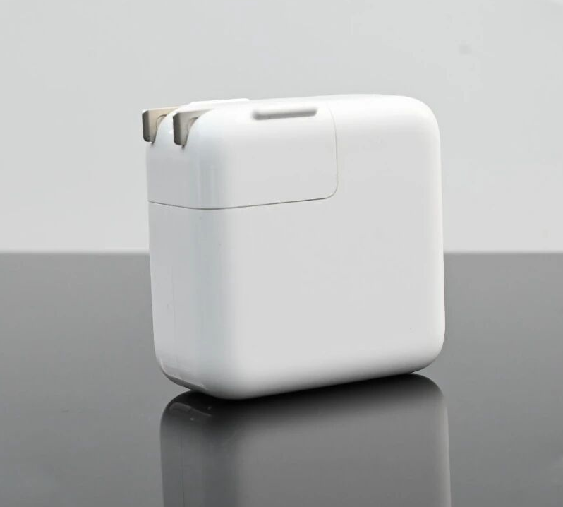 苹果原装30W充电器 美规95新 国内可用 可折叠替换插脚